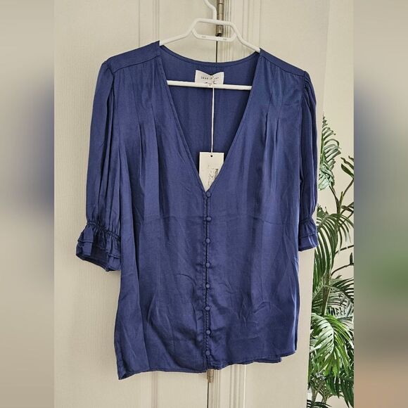 Nwt Dear John Satiny Blue V-Neck Button-Up Women's Top - Picture 4 of 5